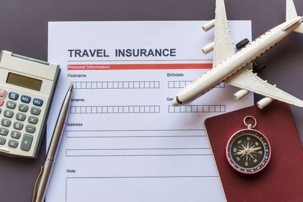 travel insurance, travel safety tips 